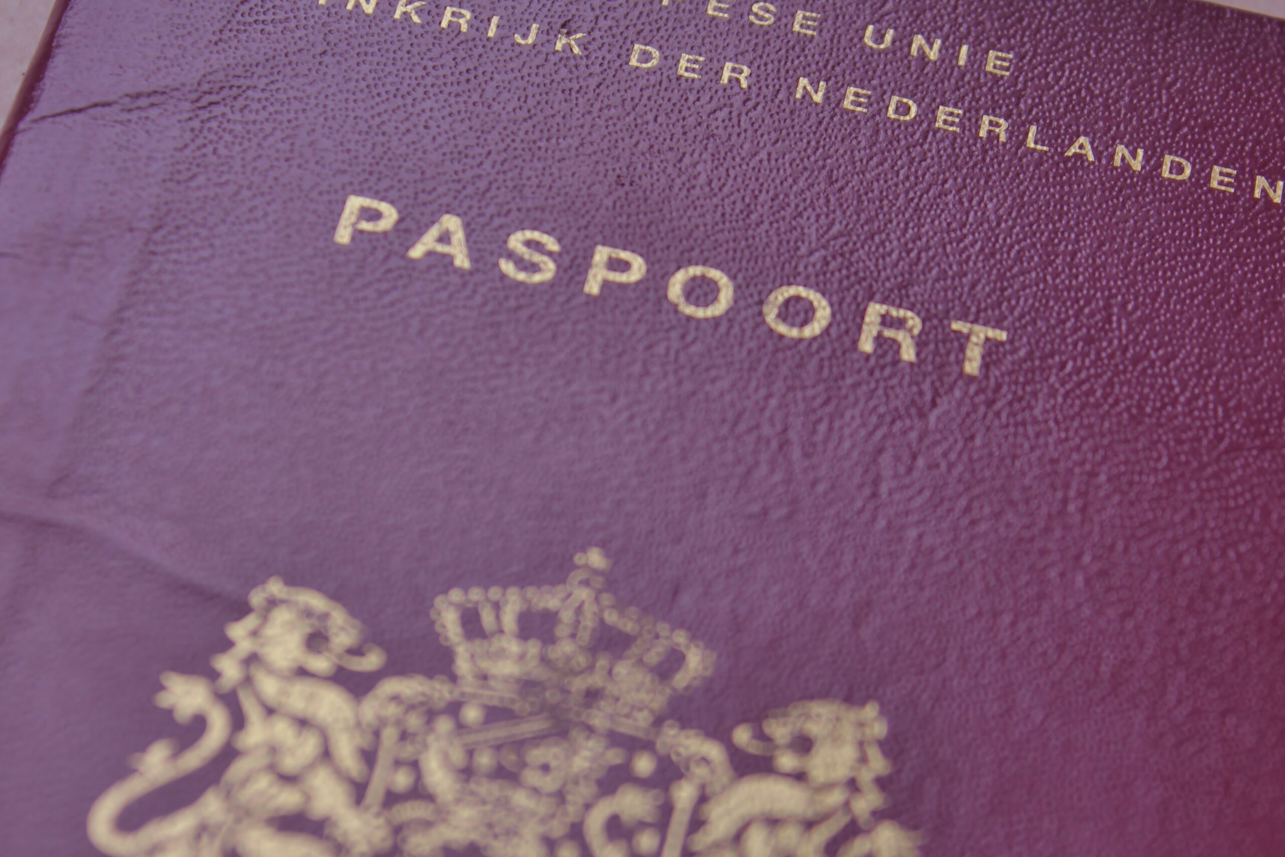 Uitschrijven bij emigreren en vertrek uit Nederland of België Your catalan contact