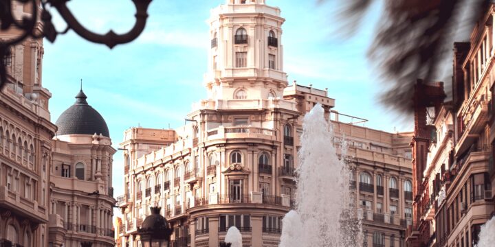 Bruisend, zonnig en verrukkelijk: wonen in Valencia is uniek